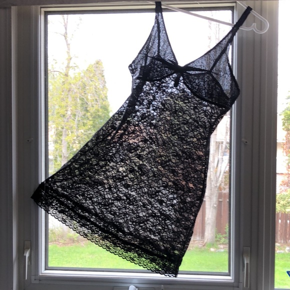 Victoria Secret Lace Slip - Picture 6 of 7